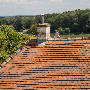 Toiture en tuiles plates de Bourgogne, entretien et traitement RC BATIMENT Yonne